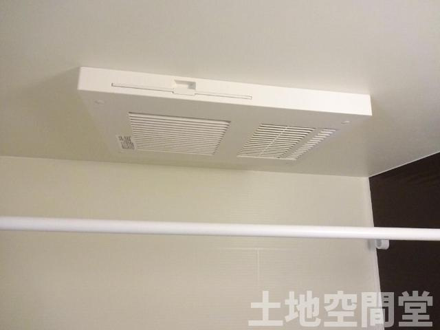 パルティール　Ａ棟の設備|浴室乾燥（イメージ）