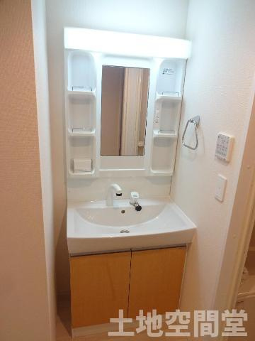 パルティール　Ａ棟の洗面所|洗髪洗面化粧台（イメージ）