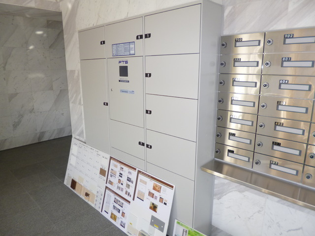 エスポワール江戸川のその他共用部分|宅配ボックスあります♪