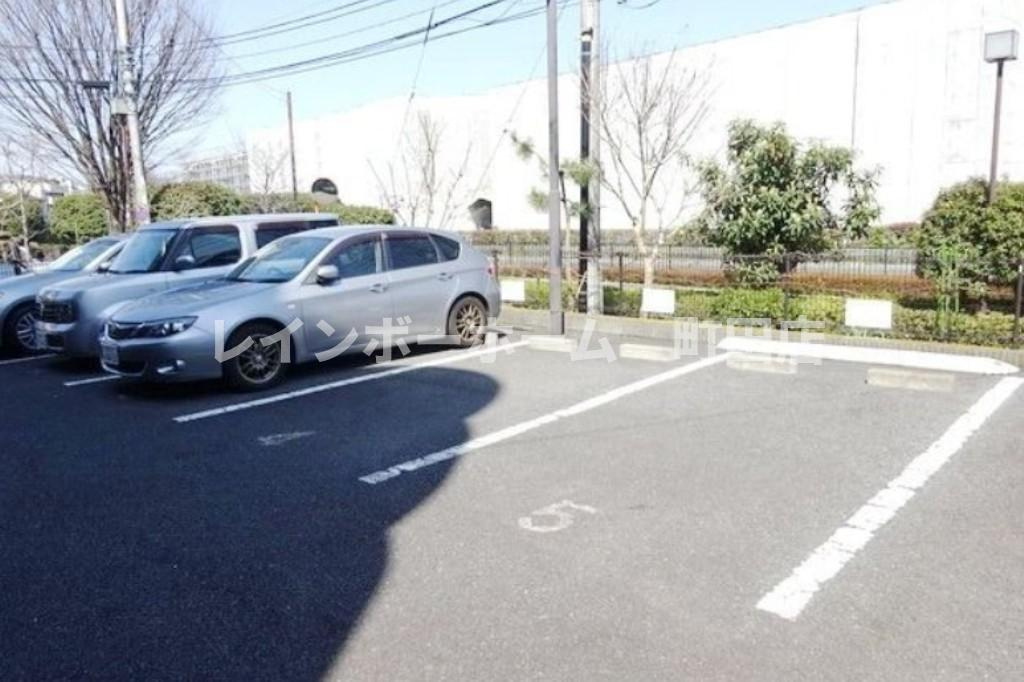 K.Mパークサイド※初期費用分割後払いサービス利用可能物件の駐車場