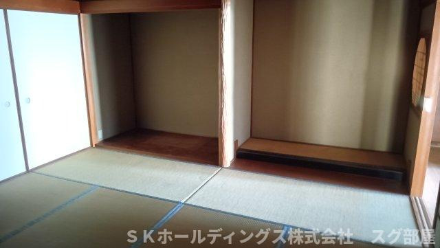 綾部市７DK戸建て賃貸の和室