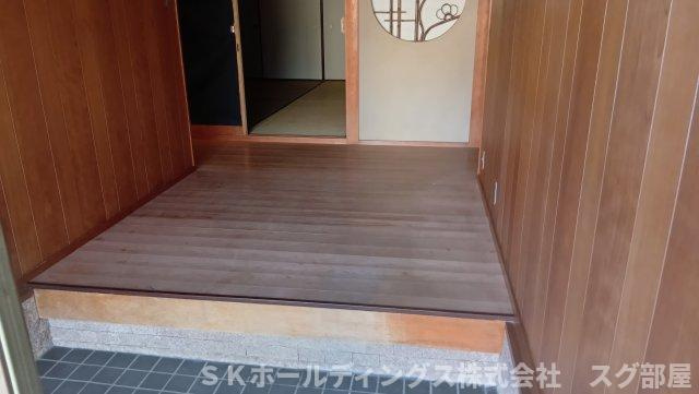 綾部市７DK戸建て賃貸の玄関