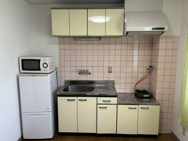 ラベンダーのキッチン|写真は家具・家電付き契約の場合です