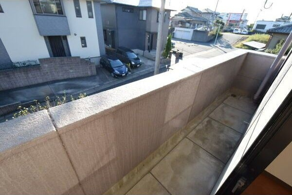 ハイネスのバルコニー