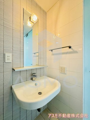 【洗面所】 | アーバンフラッツ湊町（旧：La Douceur湊町） | 同マンション、別部屋参考写真