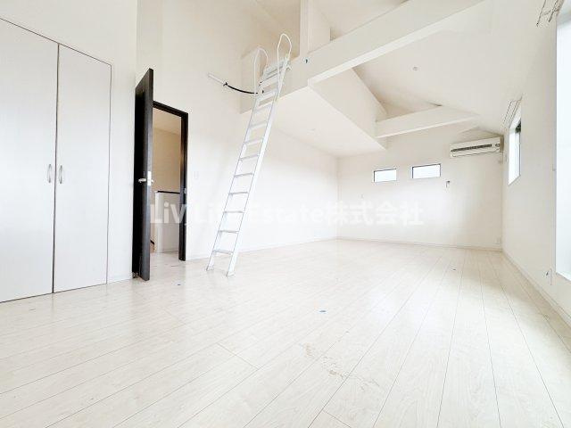 ＢｅＧｒａｃｅの居間・リビング