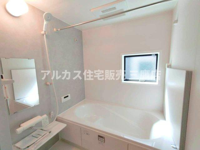 調布市西つつじケ丘1丁目 京王線 柴崎駅 新築戸建の浴室