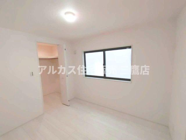 調布市西つつじケ丘1丁目 京王線 柴崎駅 新築戸建の洋室