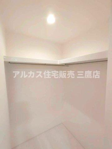 調布市西つつじケ丘1丁目 京王線 柴崎駅 新築戸建の収納