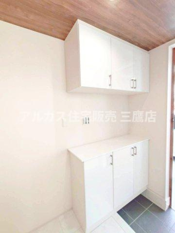 調布市西つつじケ丘1丁目 京王線 柴崎駅 新築戸建の玄関