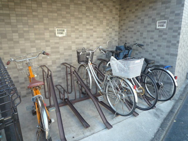 プラザ荻窪の駐車場|★屋根付駐輪場★