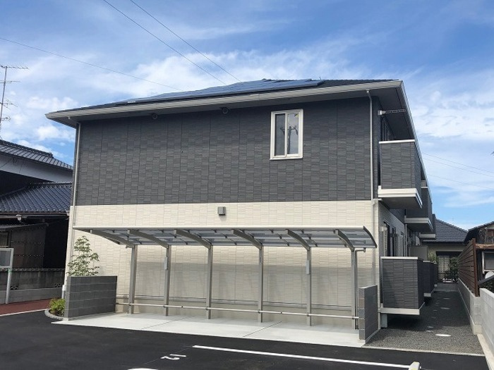 アゼリアの外観