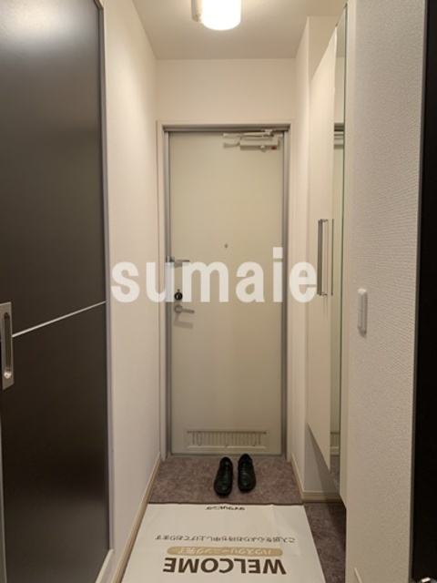 ウィスタリア　Gの玄関|玄関です☆