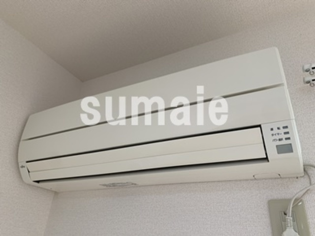 ウィスタリア　Gの設備|エアコン