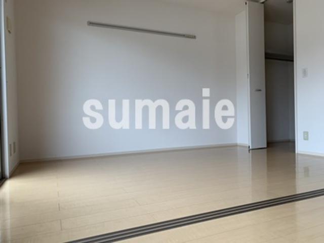 ウィスタリア　Gの居間・リビング|その他スペース