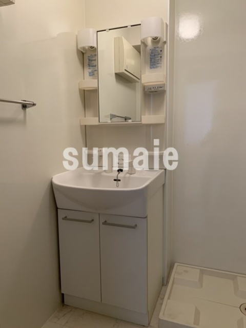 ウィスタリア　Gの洗面所|独立洗面台