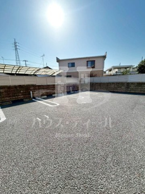 【駐車場】 | グランディール | 駐車場があります