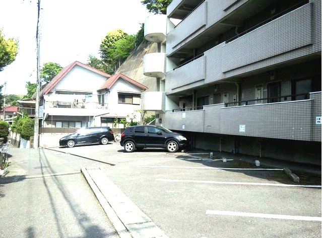 【駐車場】 | パストラル追浜