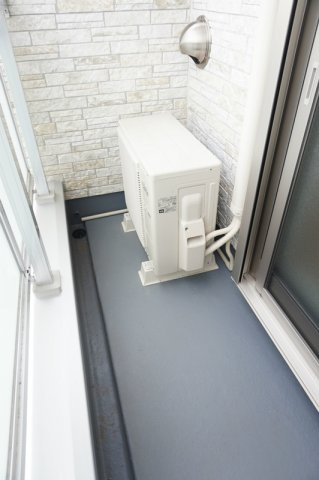 リブリ・コリーヌのバルコニー|バルコニーからの眺めを楽しみながら食事をしませんか