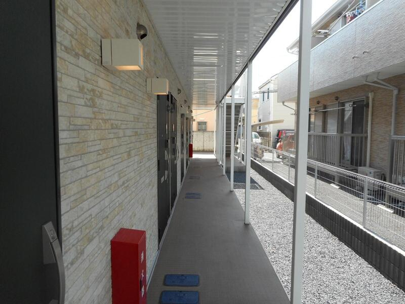 リブリ・コリーヌのその他