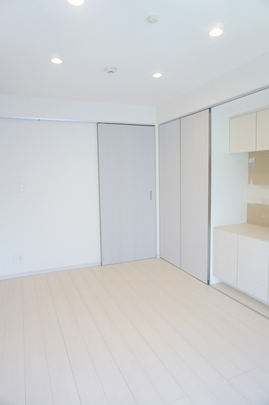 リブリ・桂の洋室