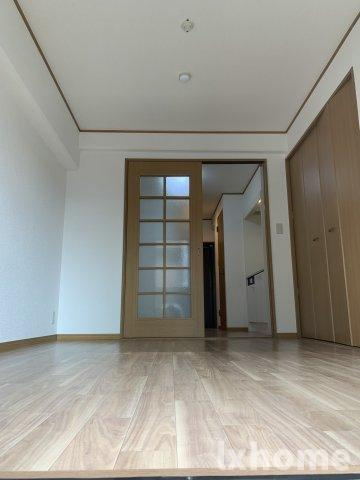 都部ハイツの居間・リビング|おしゃれな居間です