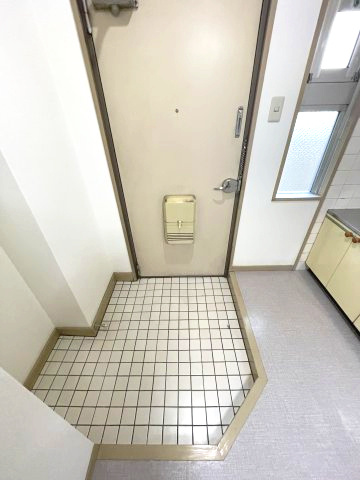 シャトーピネールの玄関