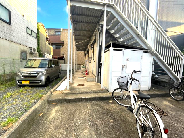 サンシティ八雲の駐車場