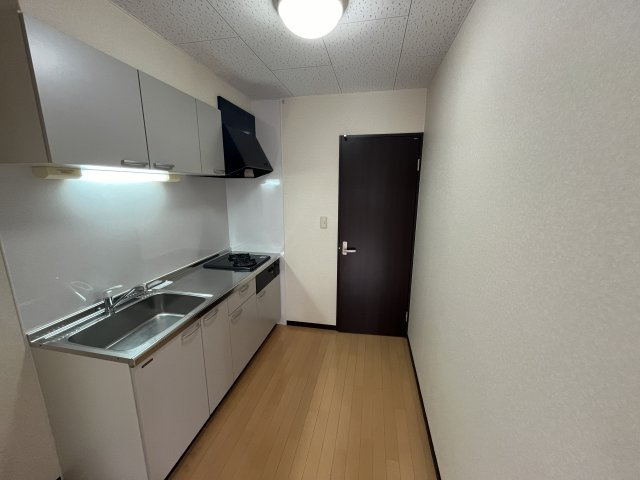 アンプルールクラージュアミティエのキッチン