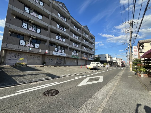 アンプルールクラージュアミティエの外観