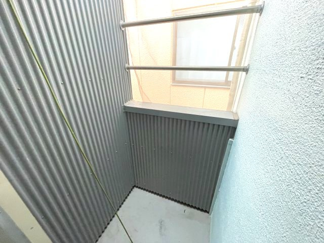 ミズイロハイ ツのバルコニー