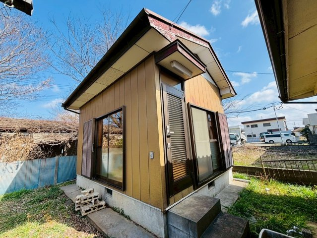 七栄　中古戸建の外観