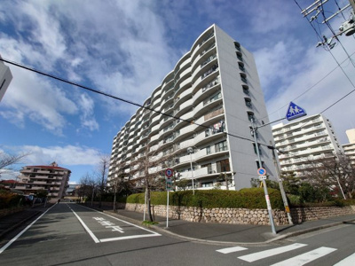 【外観】 | 南茨木駅前ハイタウンB棟