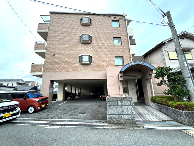 エルフラットの外観