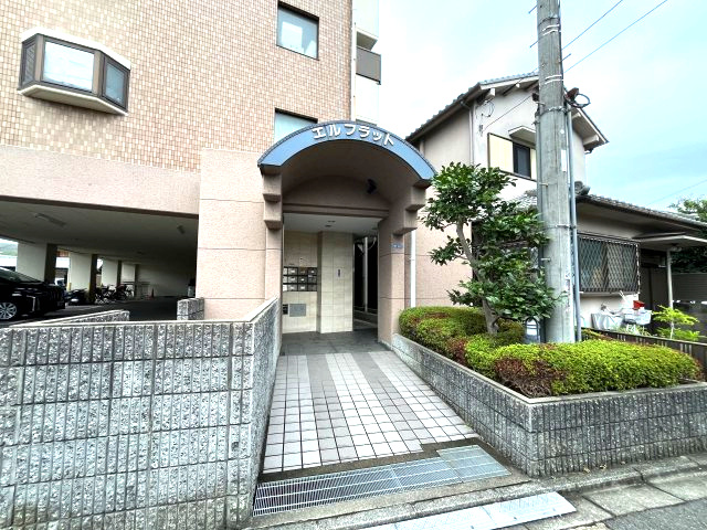 エルフラットのエントランス