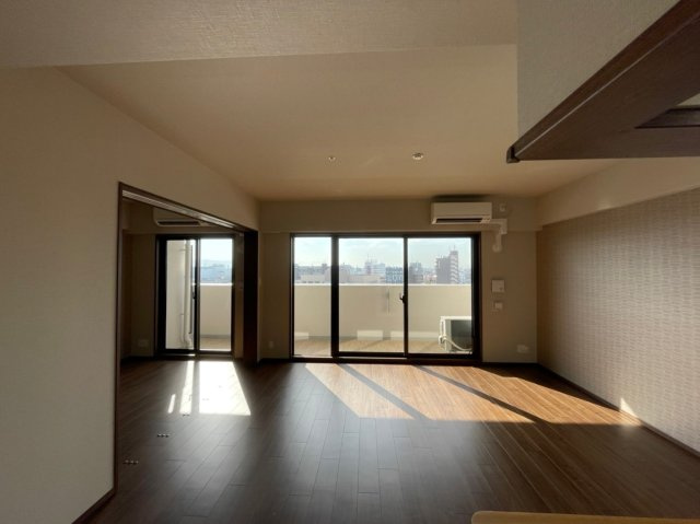 スプランディッド門真　の居間・リビング