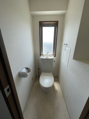 リアライズ門真本町のトイレ|イメージとして同マンション他部屋を表示しています