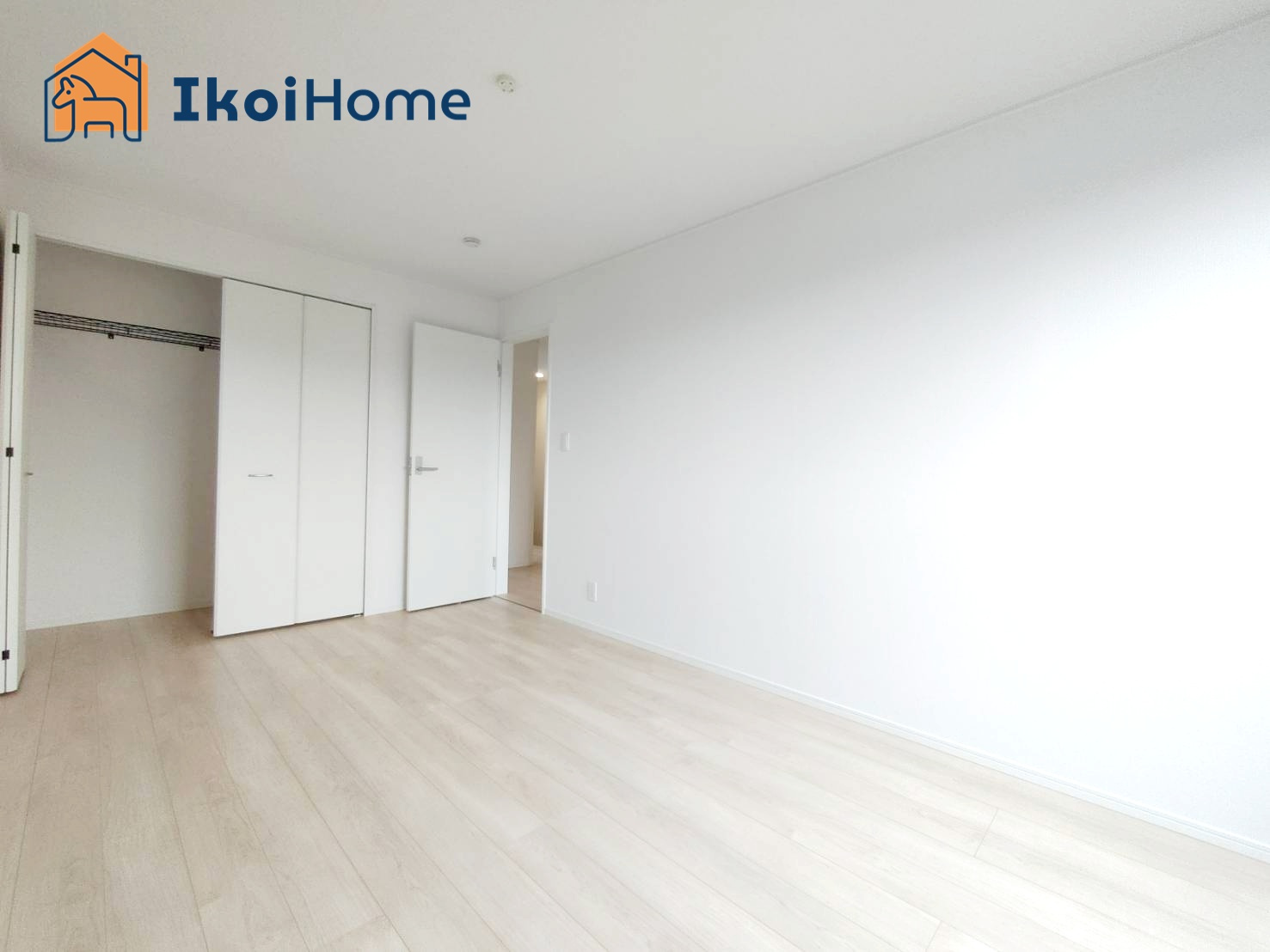 明石市北王子町第3　1号棟　新築戸建　の子供部屋|◆同社施工例◆全居室ペアガラス標準装備。一般の窓ガラスの２倍の断熱効果がございます。