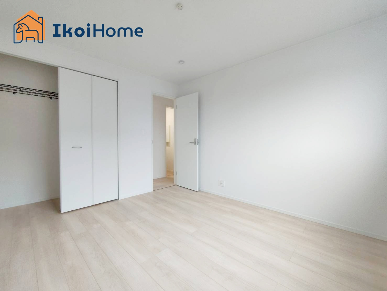 明石市北王子町第3　1号棟　新築戸建　の内装|◆同社施工例◆全居室ペアガラス標準装備。一般の窓ガラスに比べ、２倍の断熱効果があります。