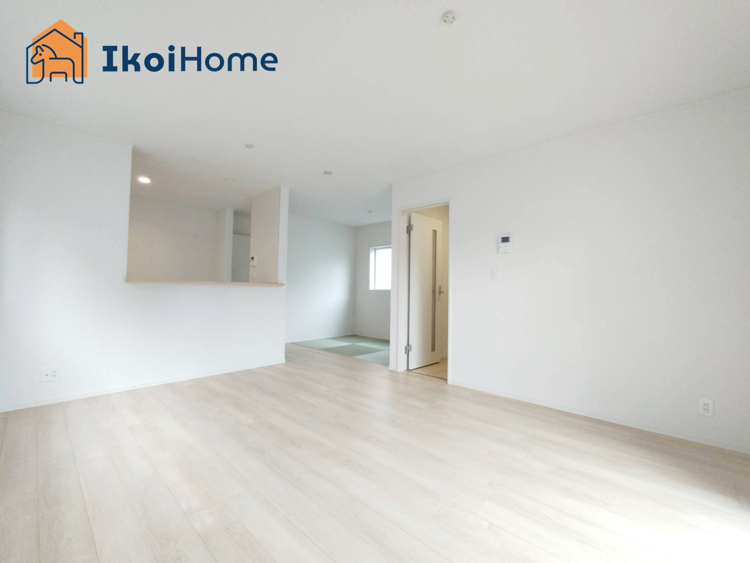 明石市北王子町第3　1号棟　新築戸建　の居間・リビング|◆同社施工例◆リビングは長方形で家具を配置しやすい間取りとなっております。