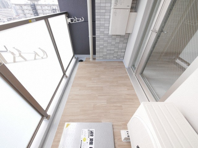 エスリード弁天町グランツのバルコニー