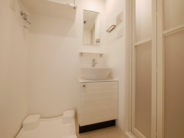 エスリード弁天町グランツの独立洗面台