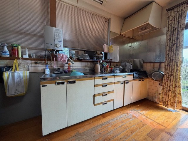 都城市山田町中霧島の中古一戸建のキッチン