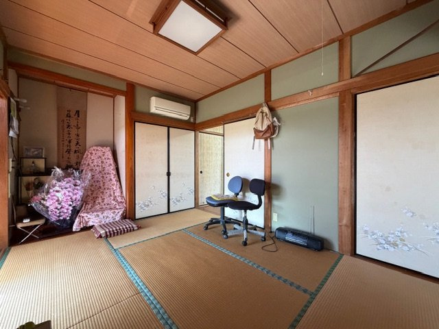 都城市山田町中霧島の中古一戸建の和室