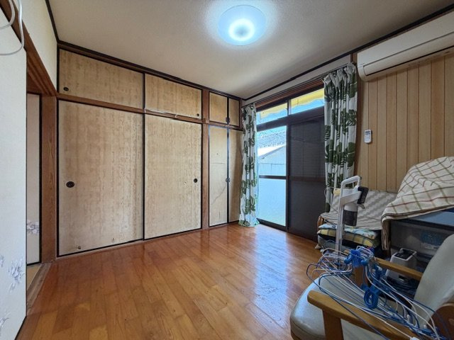 都城市山田町中霧島の中古一戸建の洋室