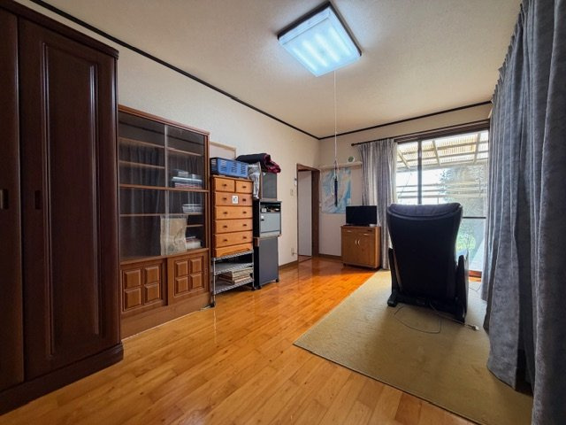 都城市山田町中霧島の中古一戸建の洋室