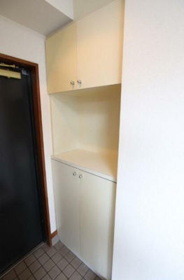 【玄関】 |  グランフォークスⅠ鷹翔