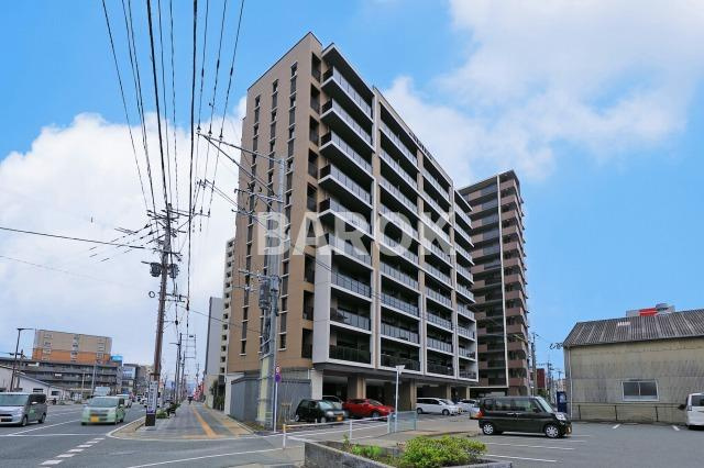 福岡市博多区吉塚５丁目の賃貸マンションの外観