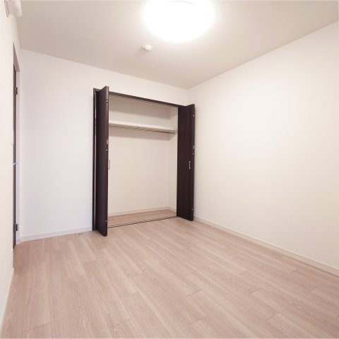 ビーコンヒル能見台ウエストヒルＡ館の洋室