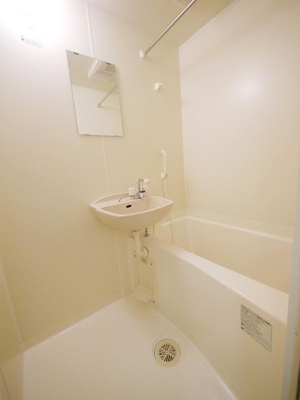 【駐車場】 | レオパレスリバーパーク